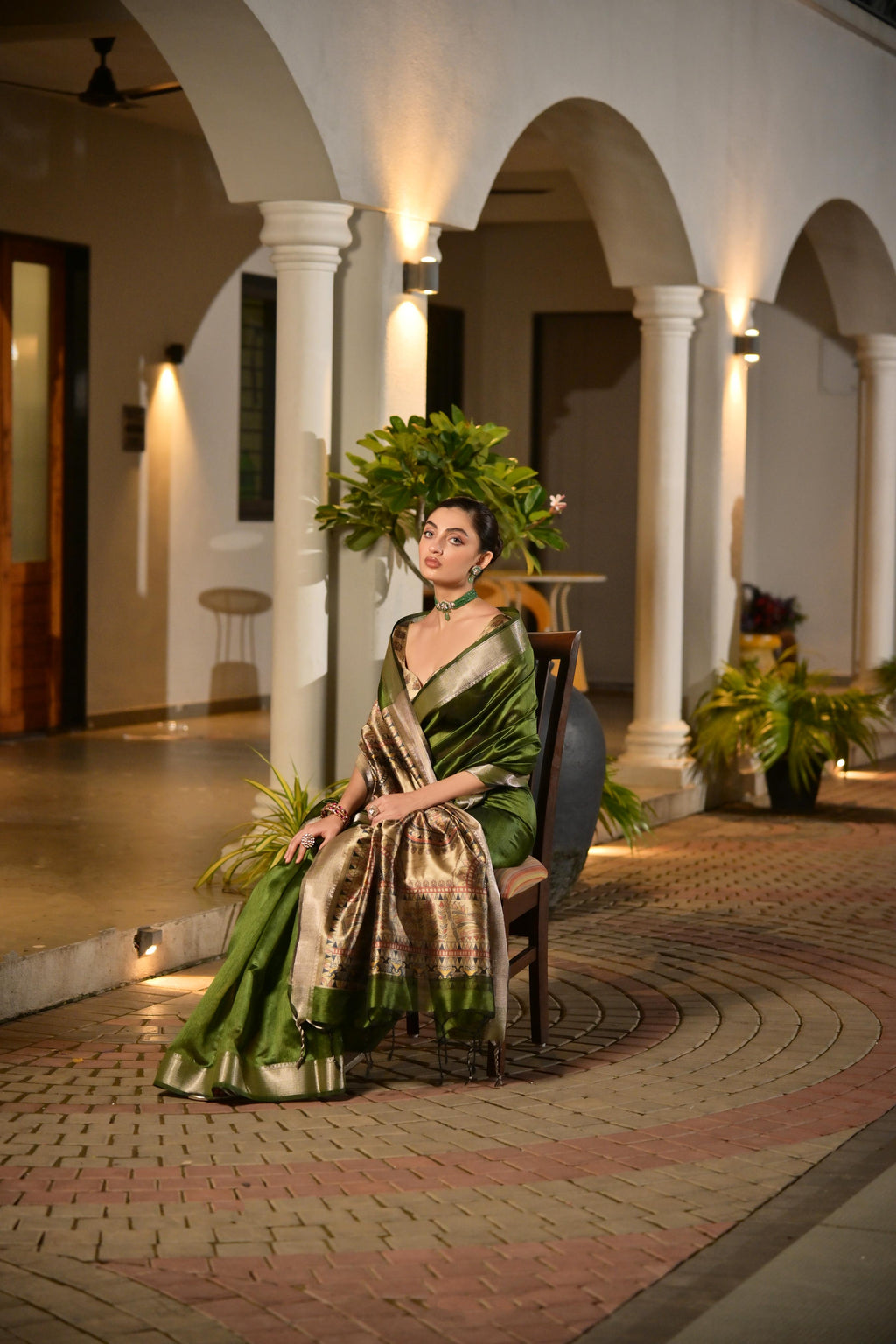 Jyoti Fashion Women's Green Soft Khadi Raw Silk Zari Woven Saree with Blouse