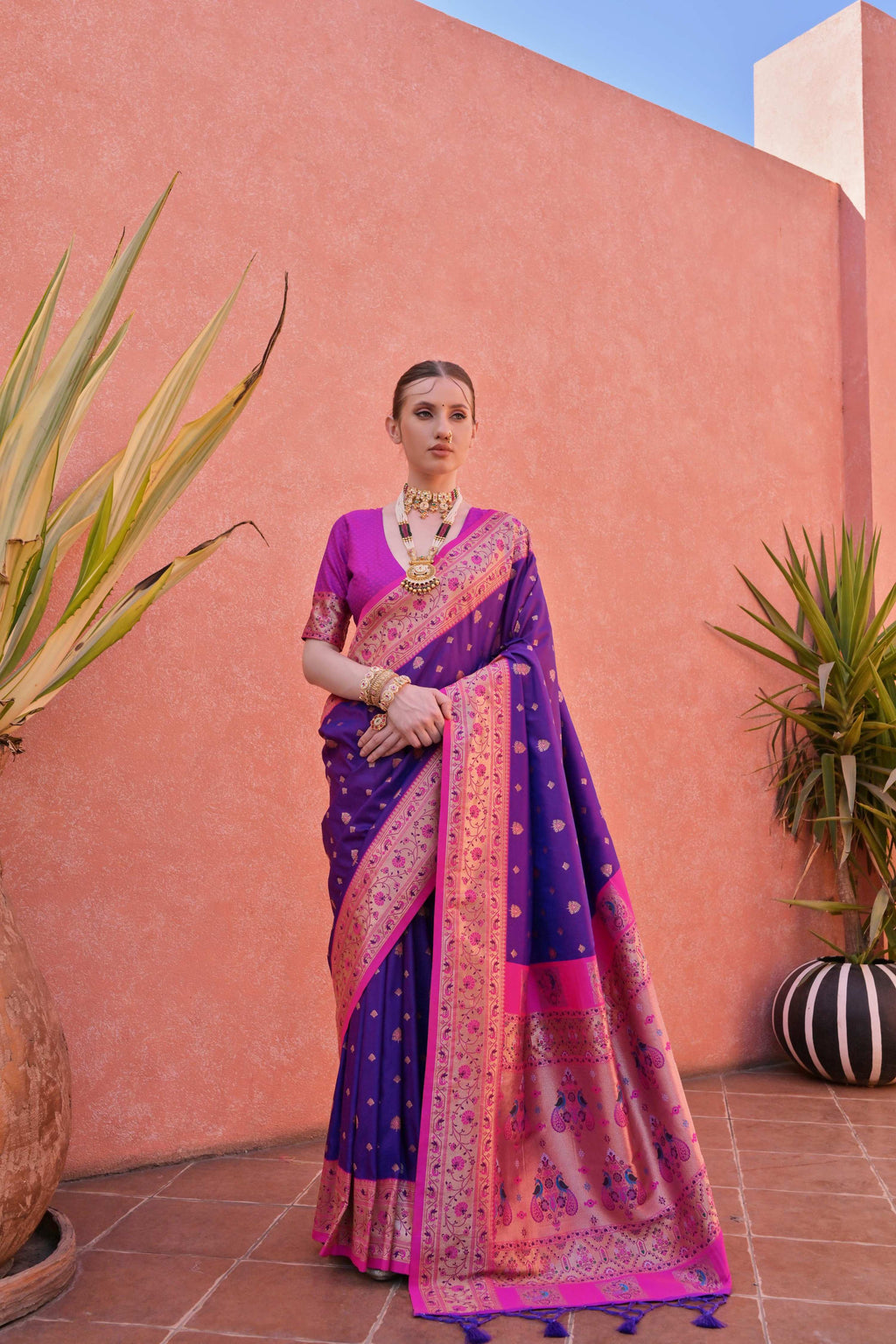 Jyoti Fashion Women's Royal Blue Paithani Silk Zari Woven Saree with Blouse