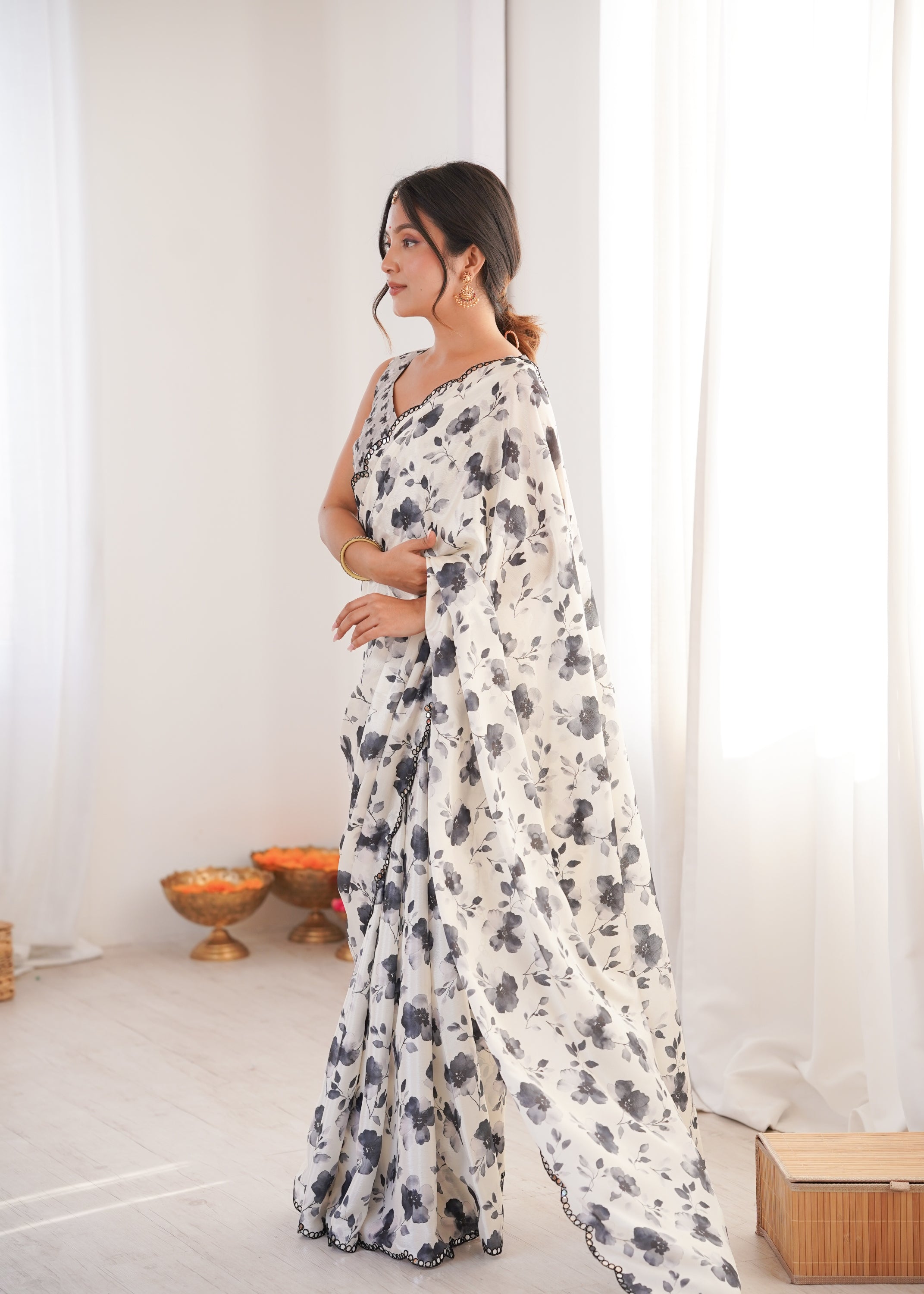 Jyoti Fashion Women's Off White Chinon Digital Printed Designer Saree with Blouse