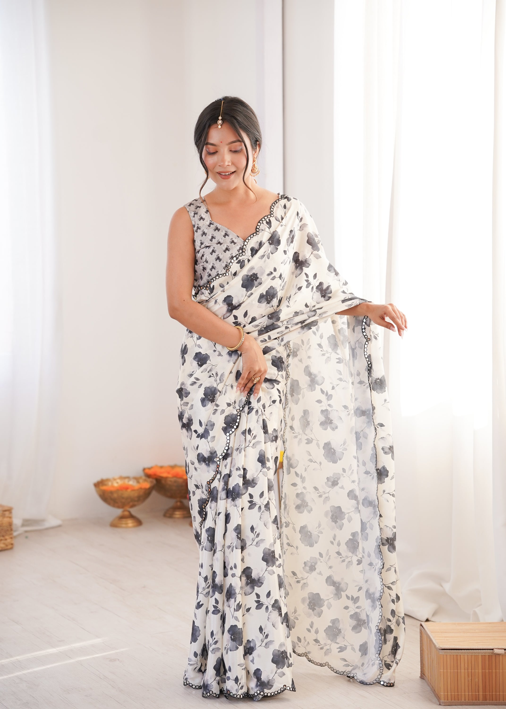 Jyoti Fashion Women's Off White Chinon Digital Printed Designer Saree with Blouse
