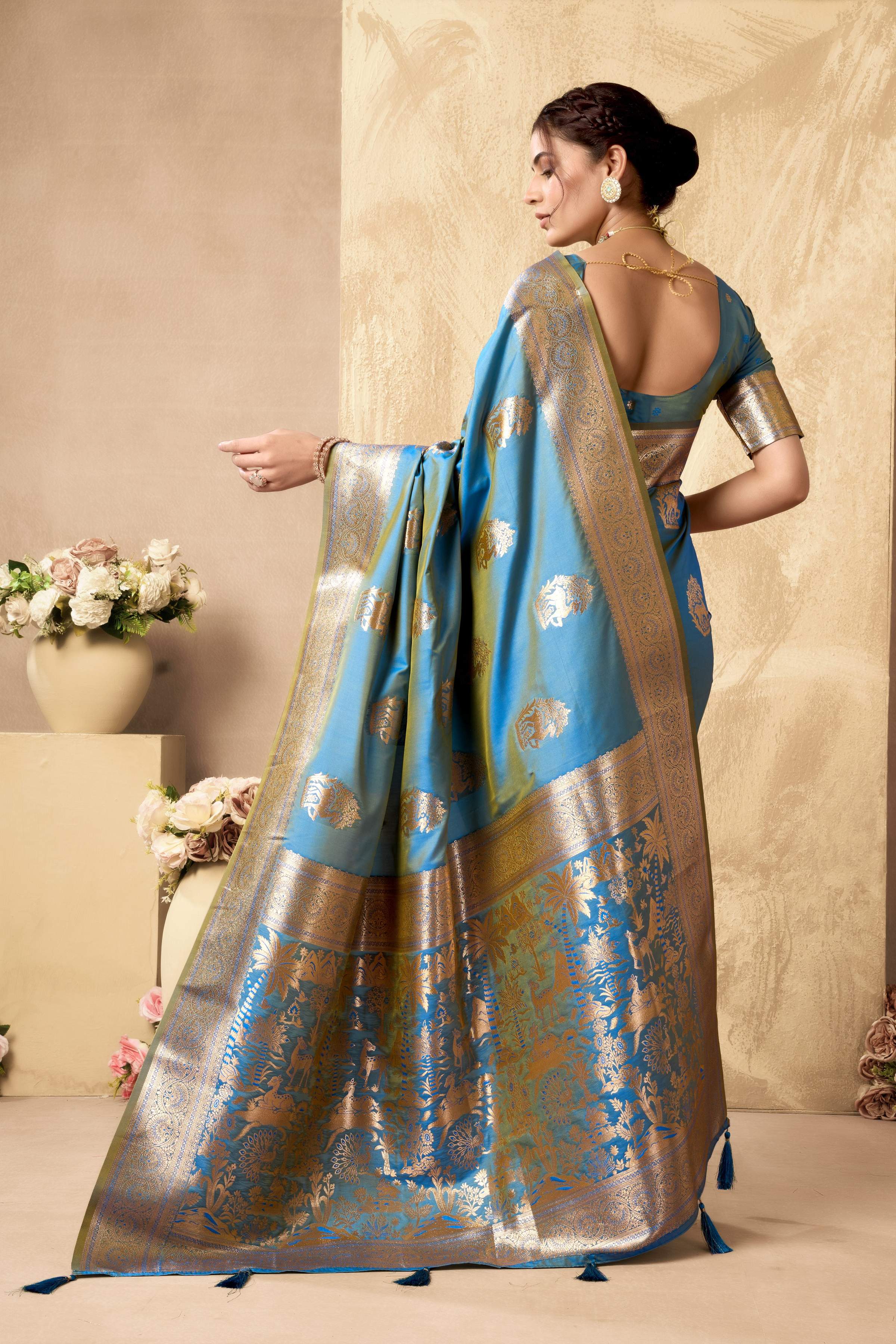 Jyoti Fashion Women's Sky Blue Silk Zari Woven Saree with Blouse