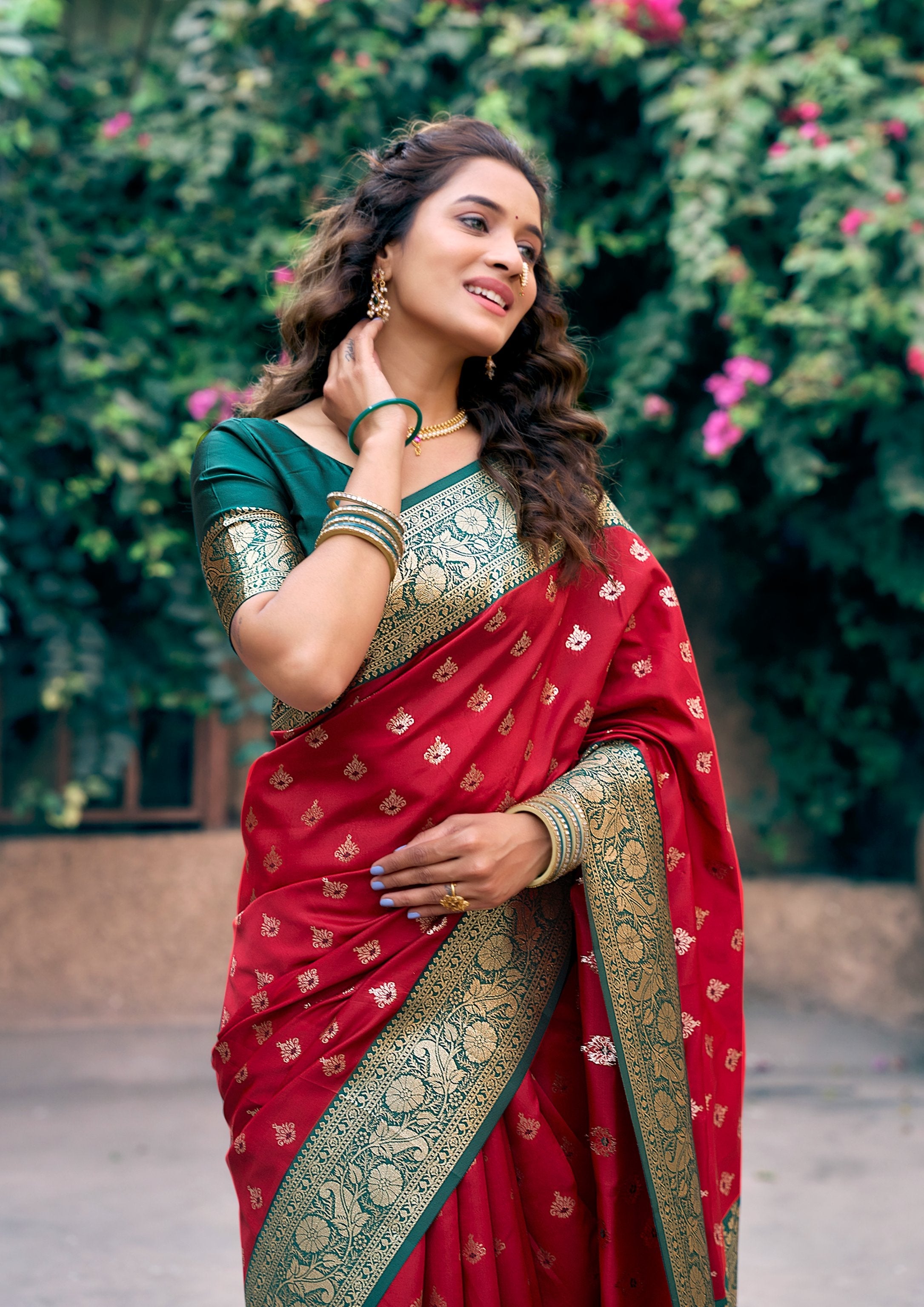 Jyoti Fashion Women's Red Silk Zari Woven Saree with Blouse