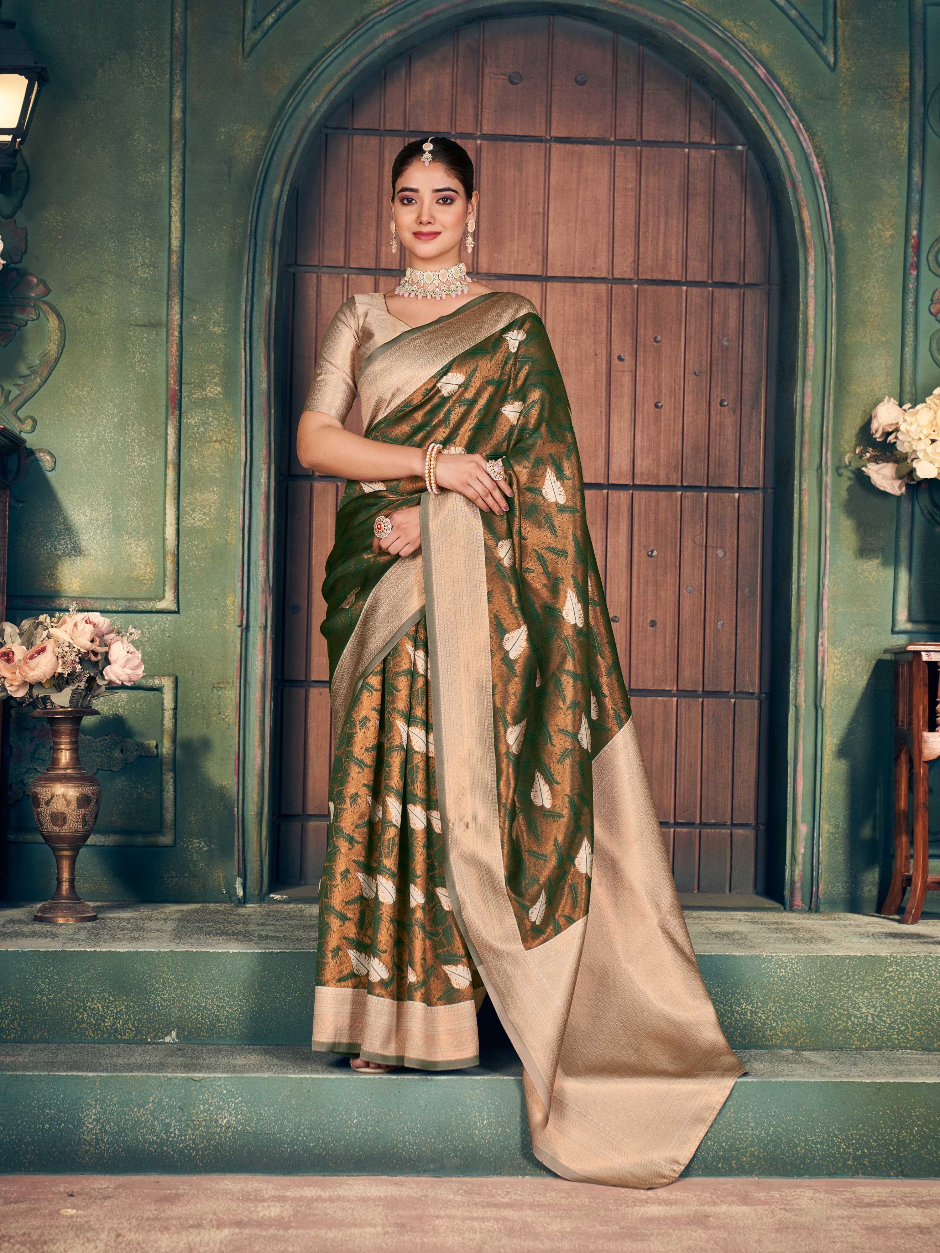 Jyoti Fashion Women's Mehendi Silk Zari Woven Saree with Blouse
