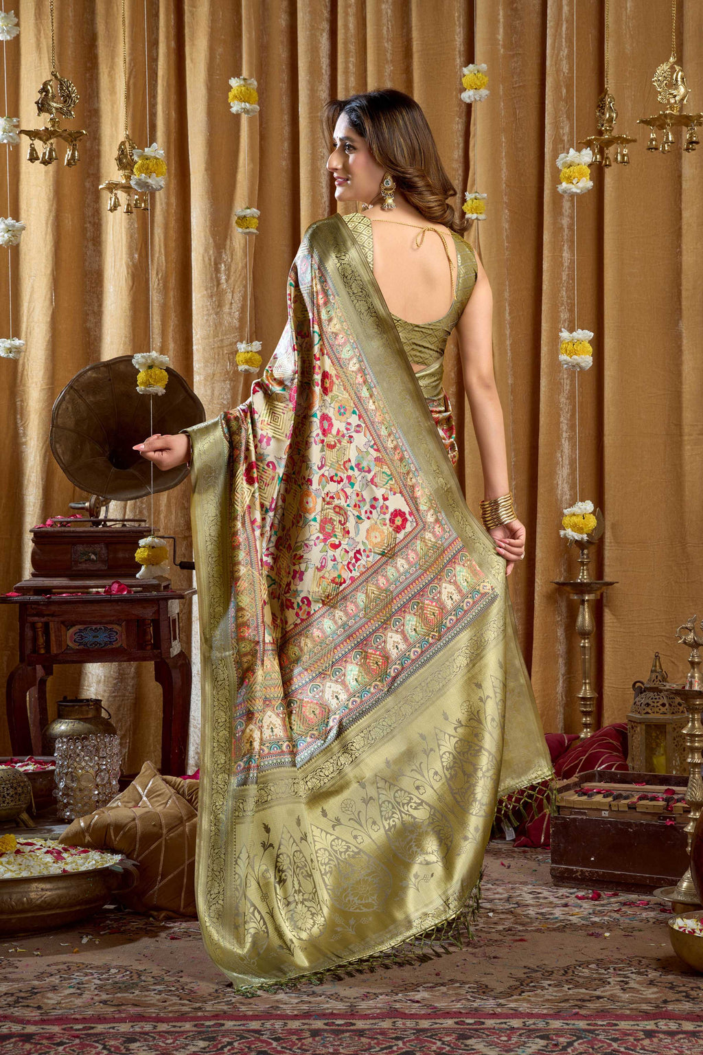 Jyoti Fashion Women's Green Banarasi Digital Cluster Print Saree with Blouse