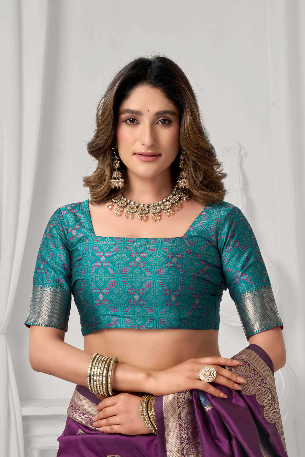 Jyoti Fashion Women's Wine Soft Silk Zari Woven Saree with Blouse