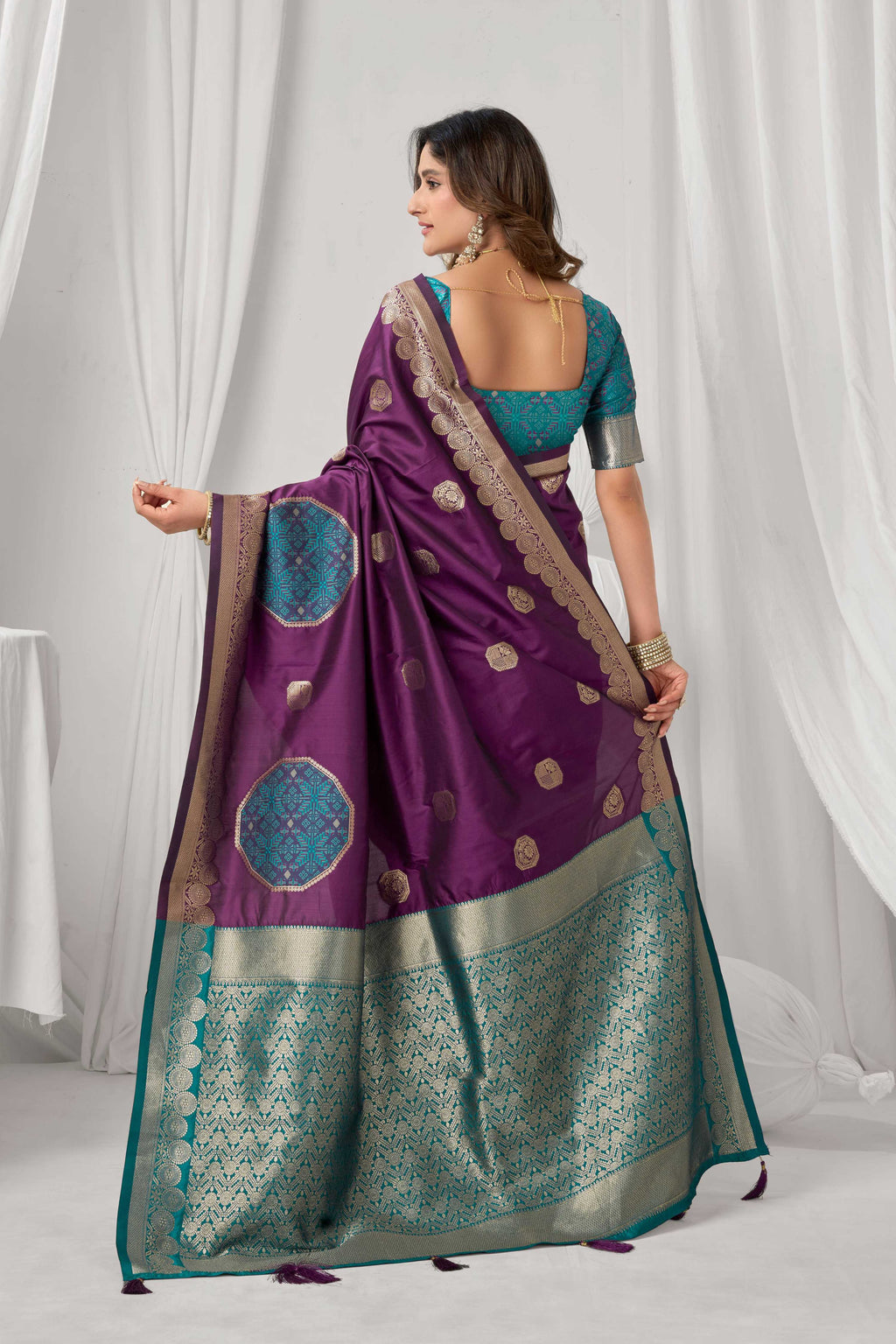 Jyoti Fashion Women's Wine Soft Silk Zari Woven Saree with Blouse