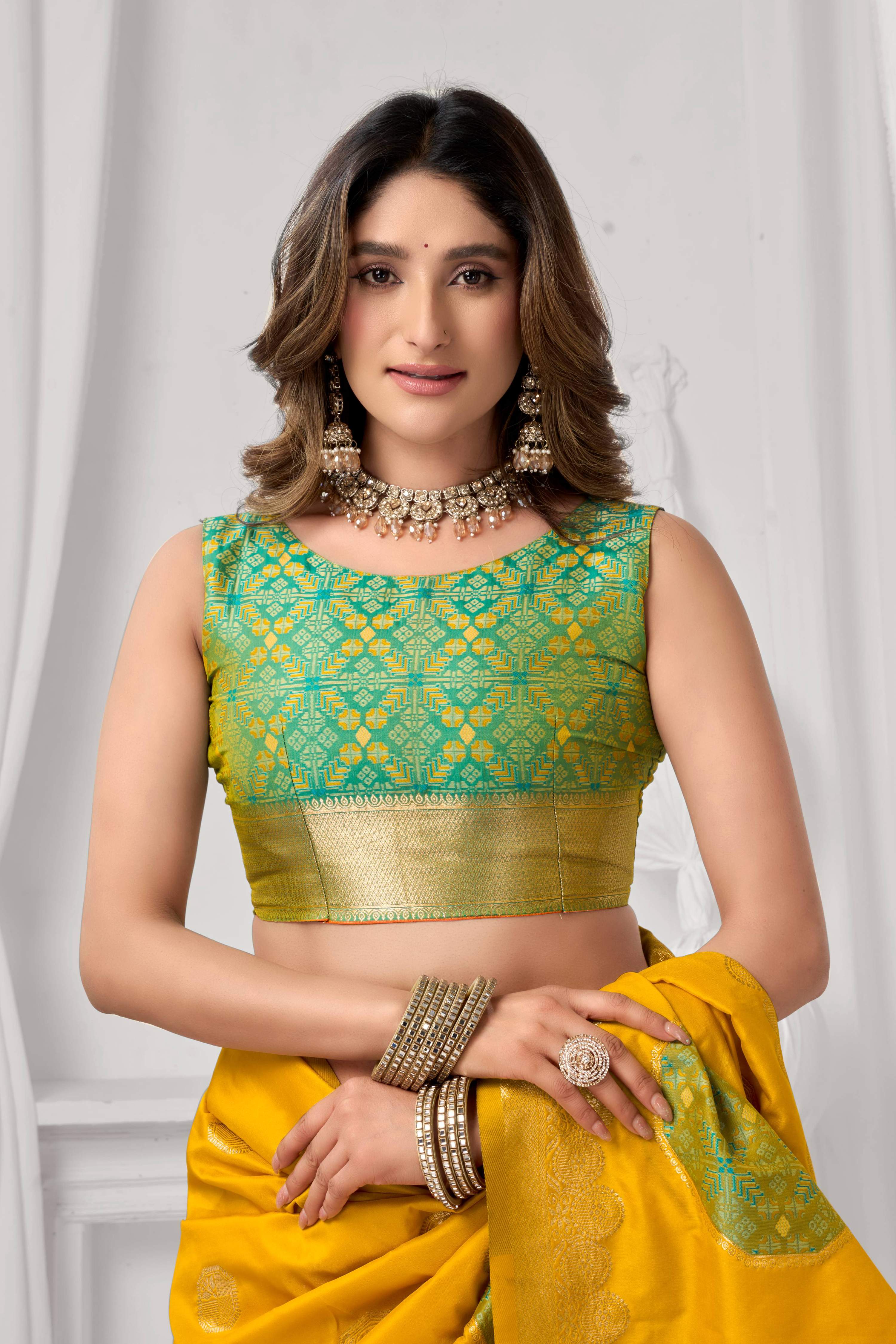 Jyoti Fashion Women's Yellow Soft Silk Zari Woven Saree with Blouse
