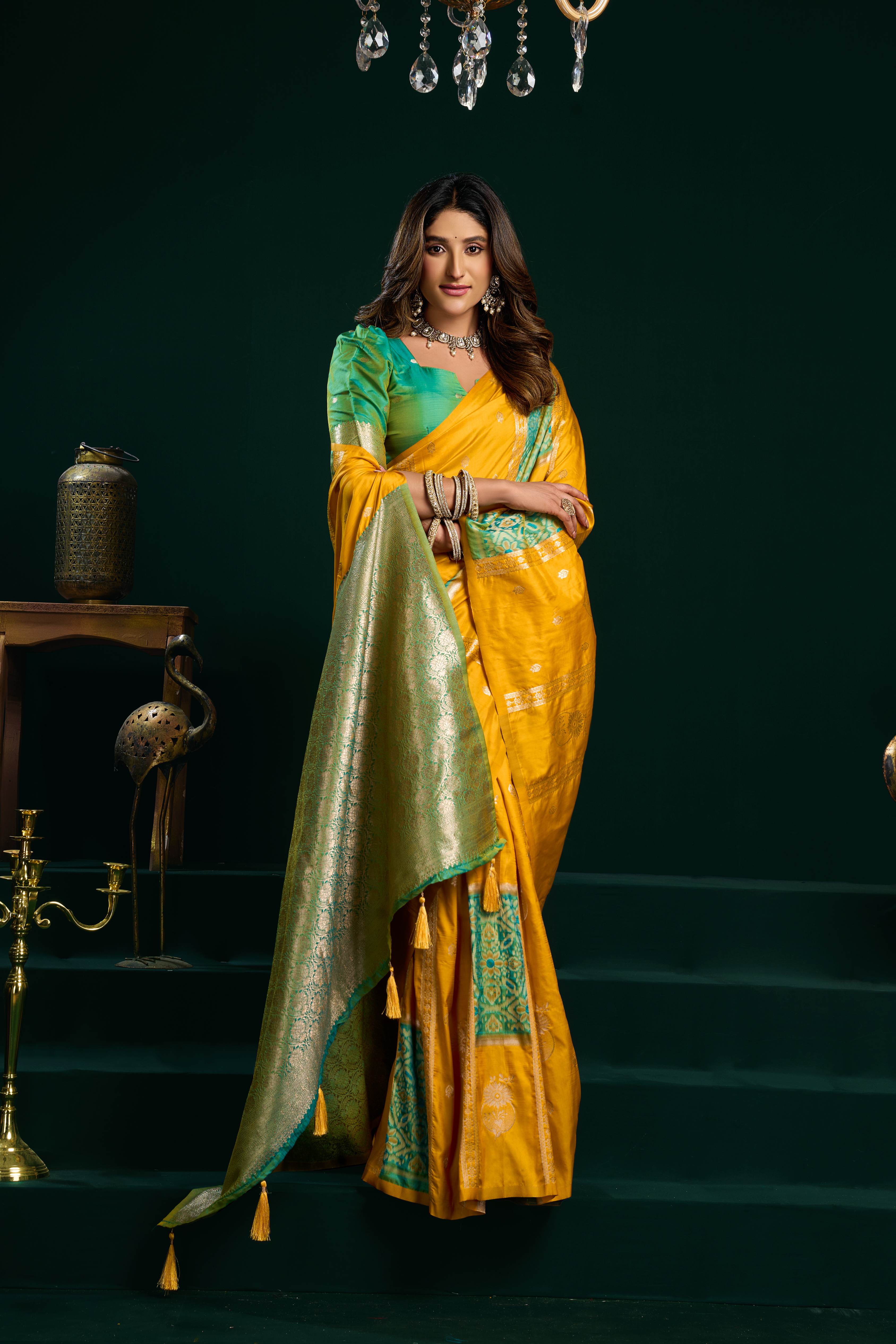 Jyoti Fashion Women's Yellow Soft Silk Zari Woven Saree with Blouse