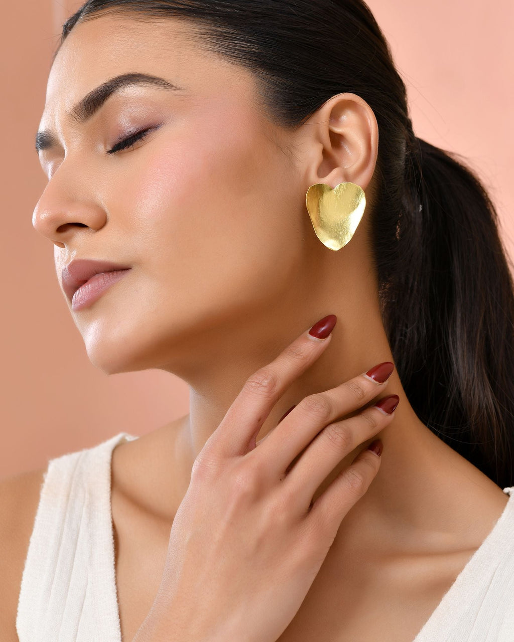 Jewels Nest Gold-Tone Heart-Shaped Minimal Stud Earrings For Women