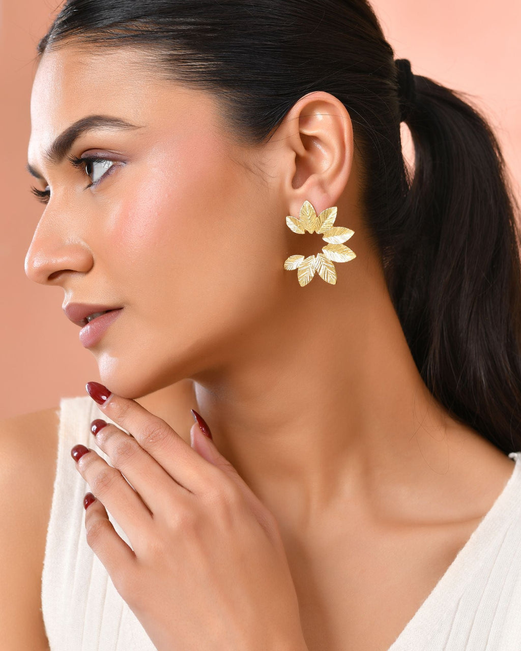 Jewels Nest Gold-Tone Leaf Wreath Stud Earrings For Women