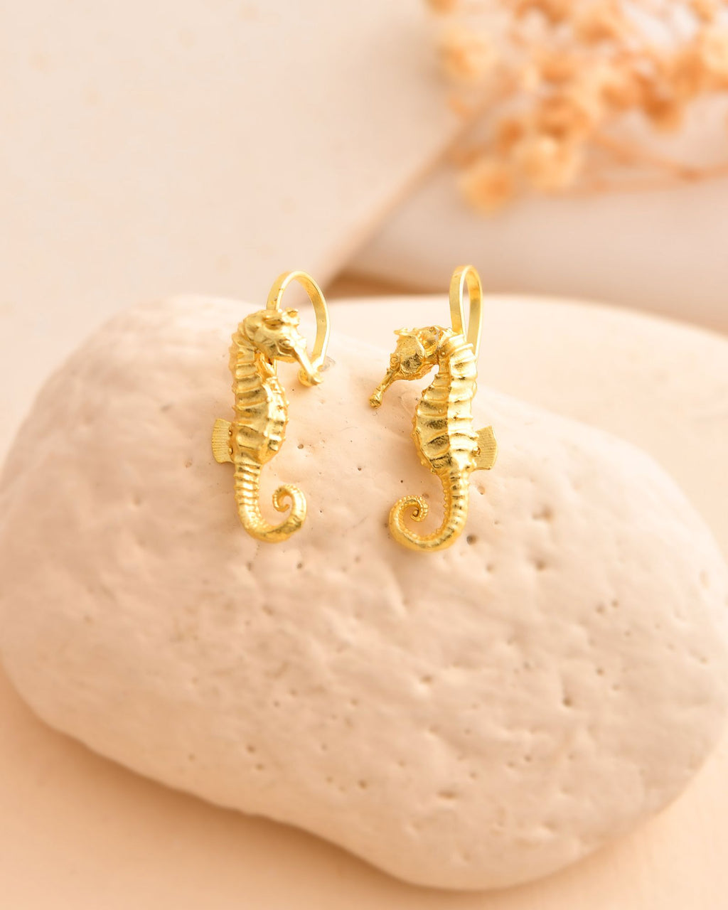 Jewels Nest Gold-Tone Seahorse Ear Cuff Earrings For Women