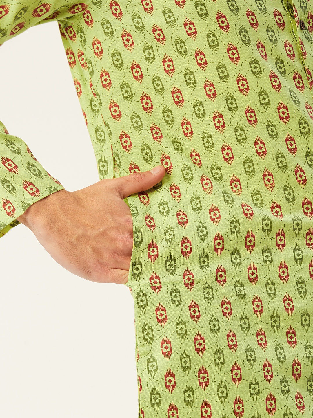 Jompers Men's Green Cotton Ikat printed kurta Only