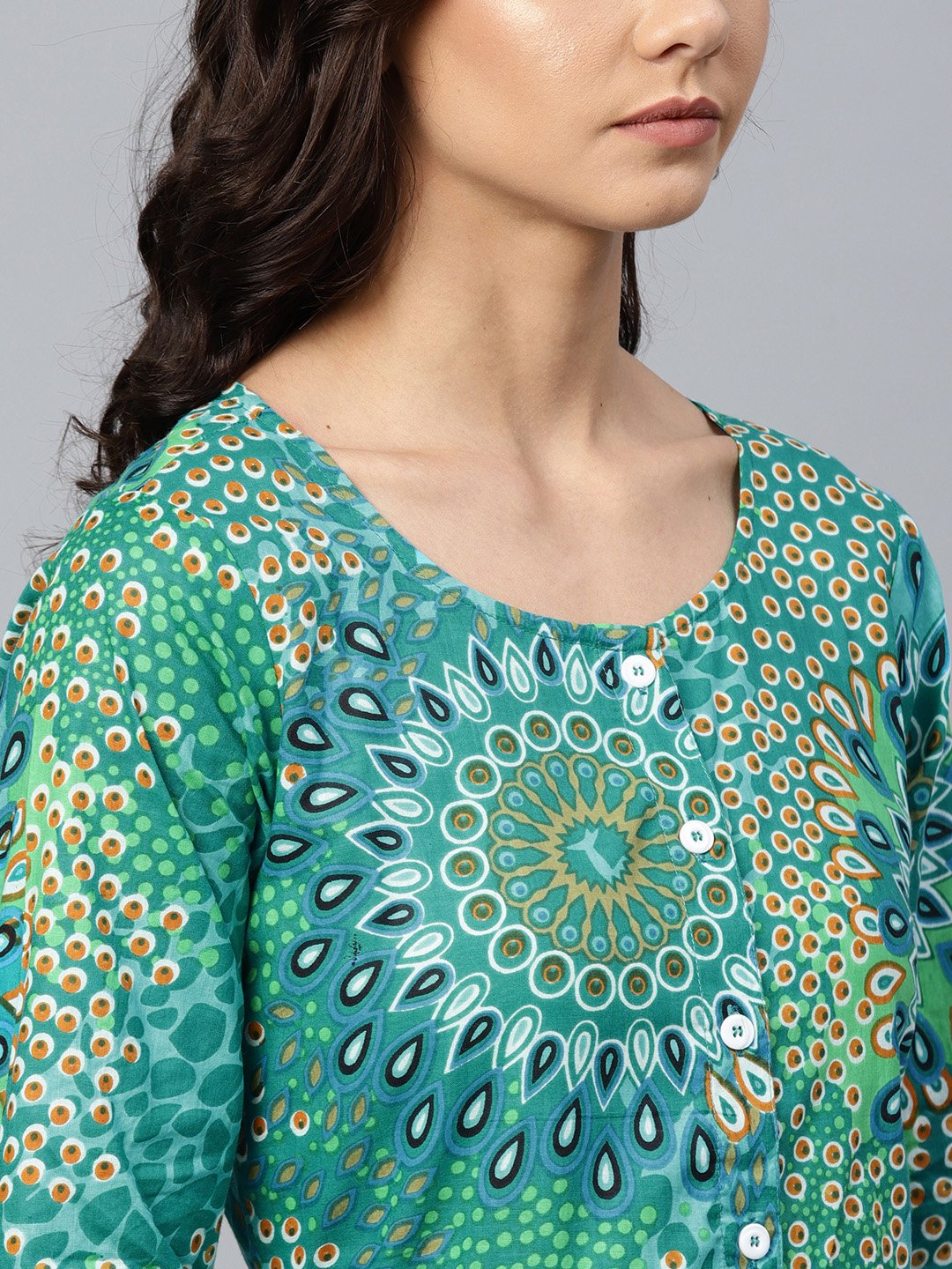 Jompers Women Green & White Printed Flared Kurta