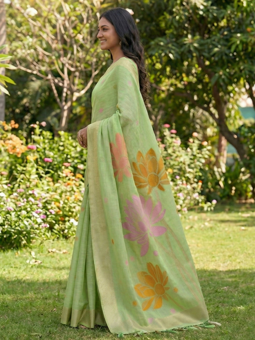 Shree Shyam Fashion Green Linen Cotton Saree