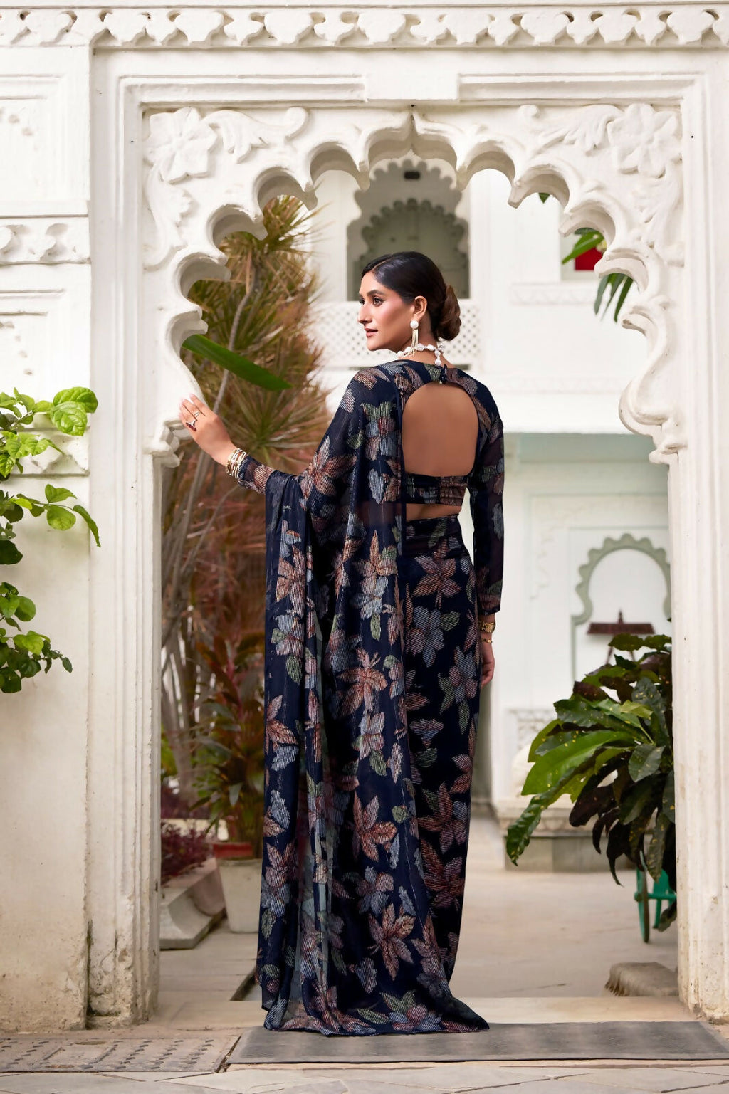 Vastranavya Navy Blue Lurex Brasso Floral Printed Saree with Unstitched Blouse