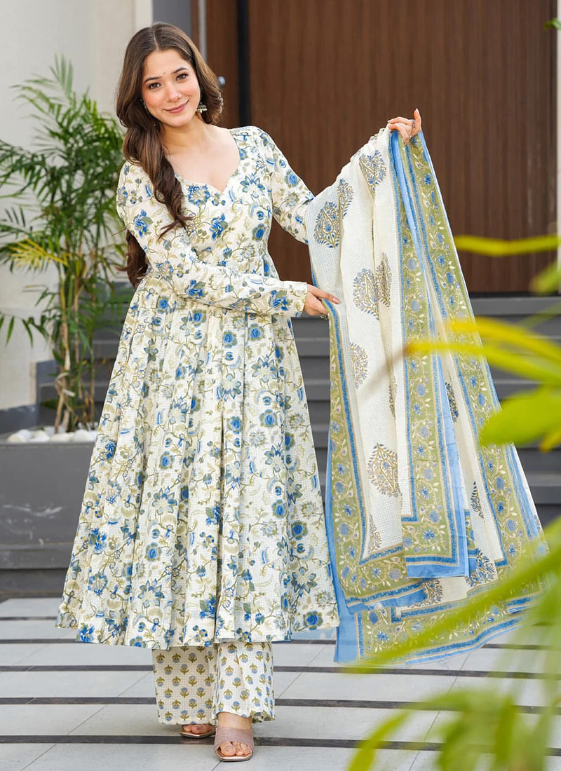 Vegaa Fashion Off White Muslin Digital Print Designer Salwar Suit
