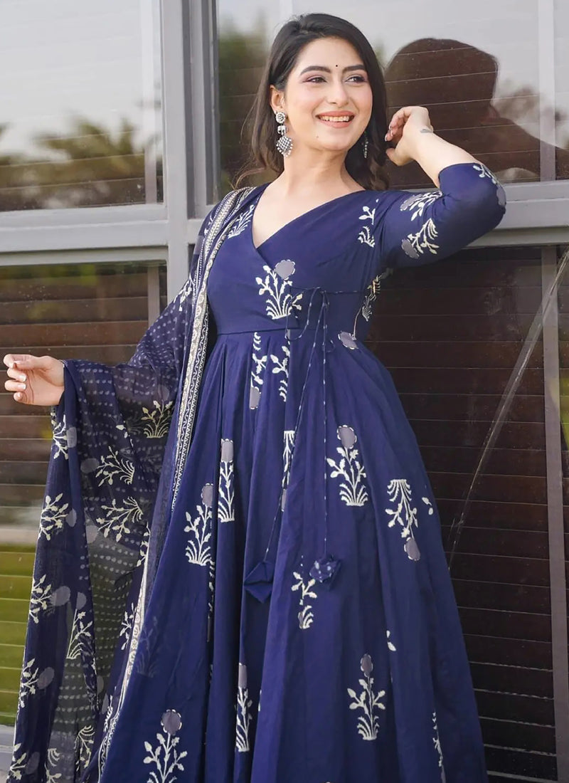 Vegaa Fashion Royal Blue Pure Muslin Digital Printed Designer Salwar Suit