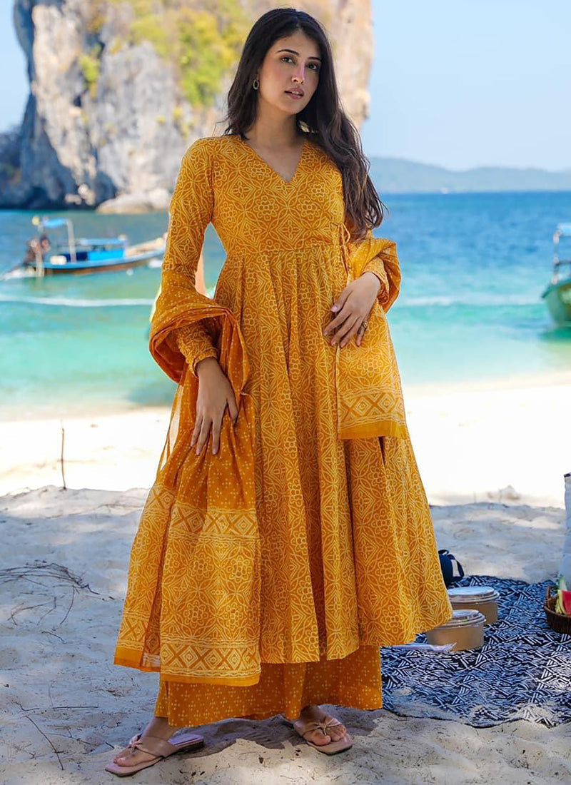 Vegaa Fashion Pumpkin Yellow Pure Muslin Digital Printed Designer Salwar Suit