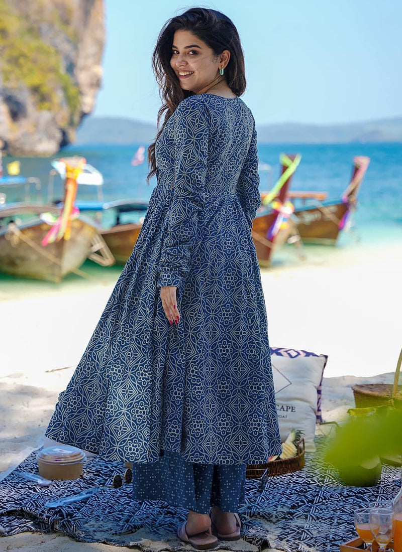 Vegaa Fashion Navy Blue Pure Muslin Digital Printed Designer Salwar Suit