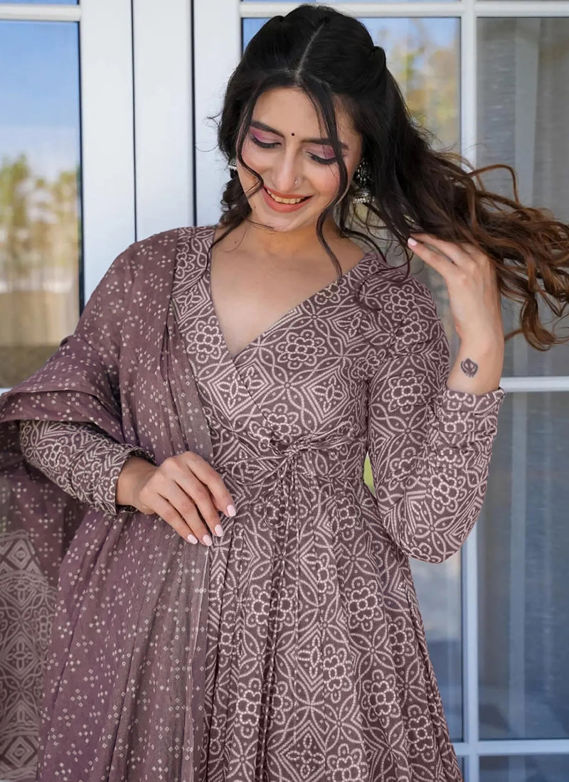 Vegaa Fashion Onion Pink Pure Muslin Digital Printed Designer Salwar Suit