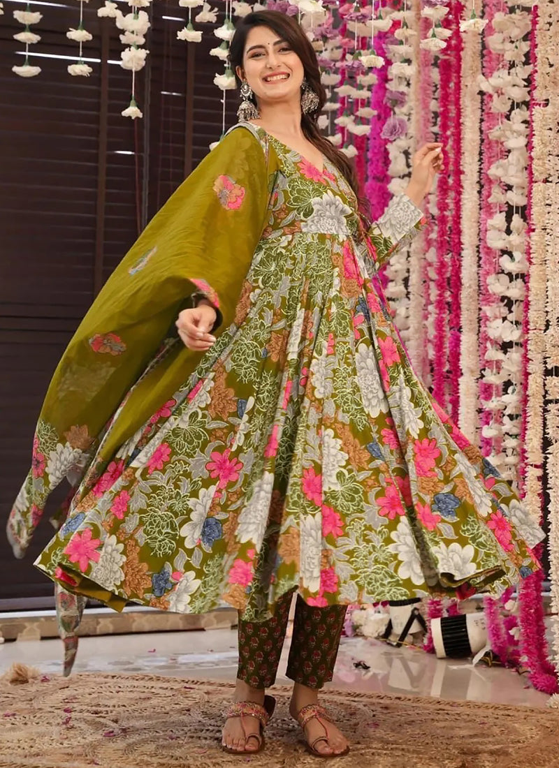 Vegaa Fashion Mehndi Muslin Digital Print Designer Salwar Suit