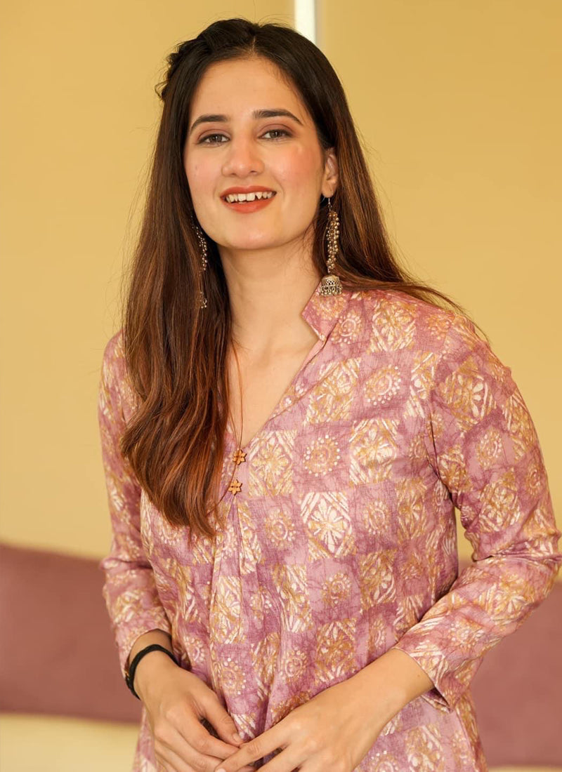 Vegaa Fashion Coral Muslin Digital Print Designer Kurti Pant