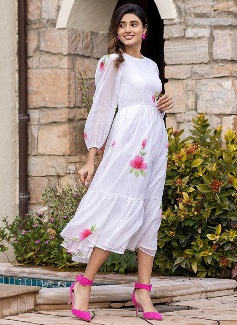 Vegaa Fashion Off White Rayon Kota Checks Digital Print Kurti