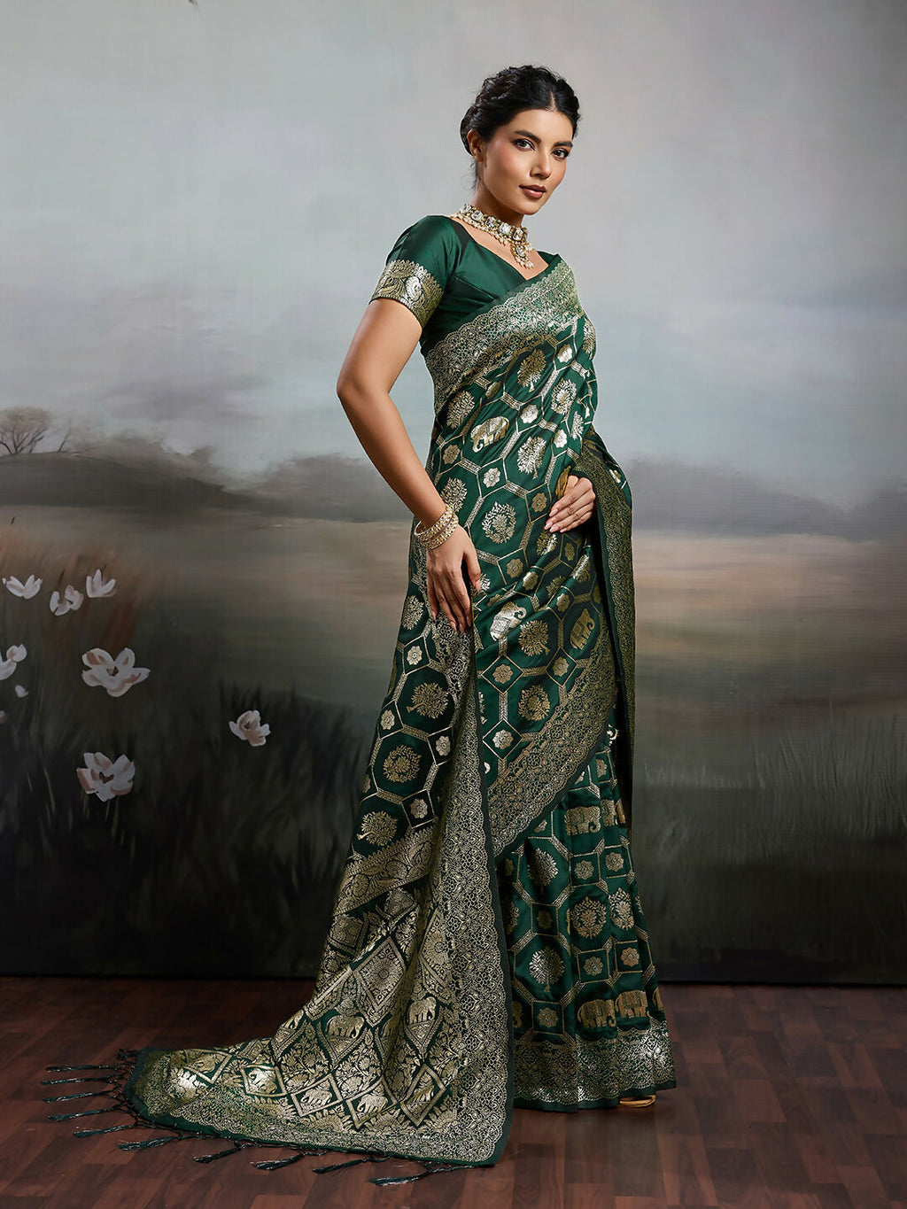 Shree Shyam Fashion Bottle Green Silk Blend Saree