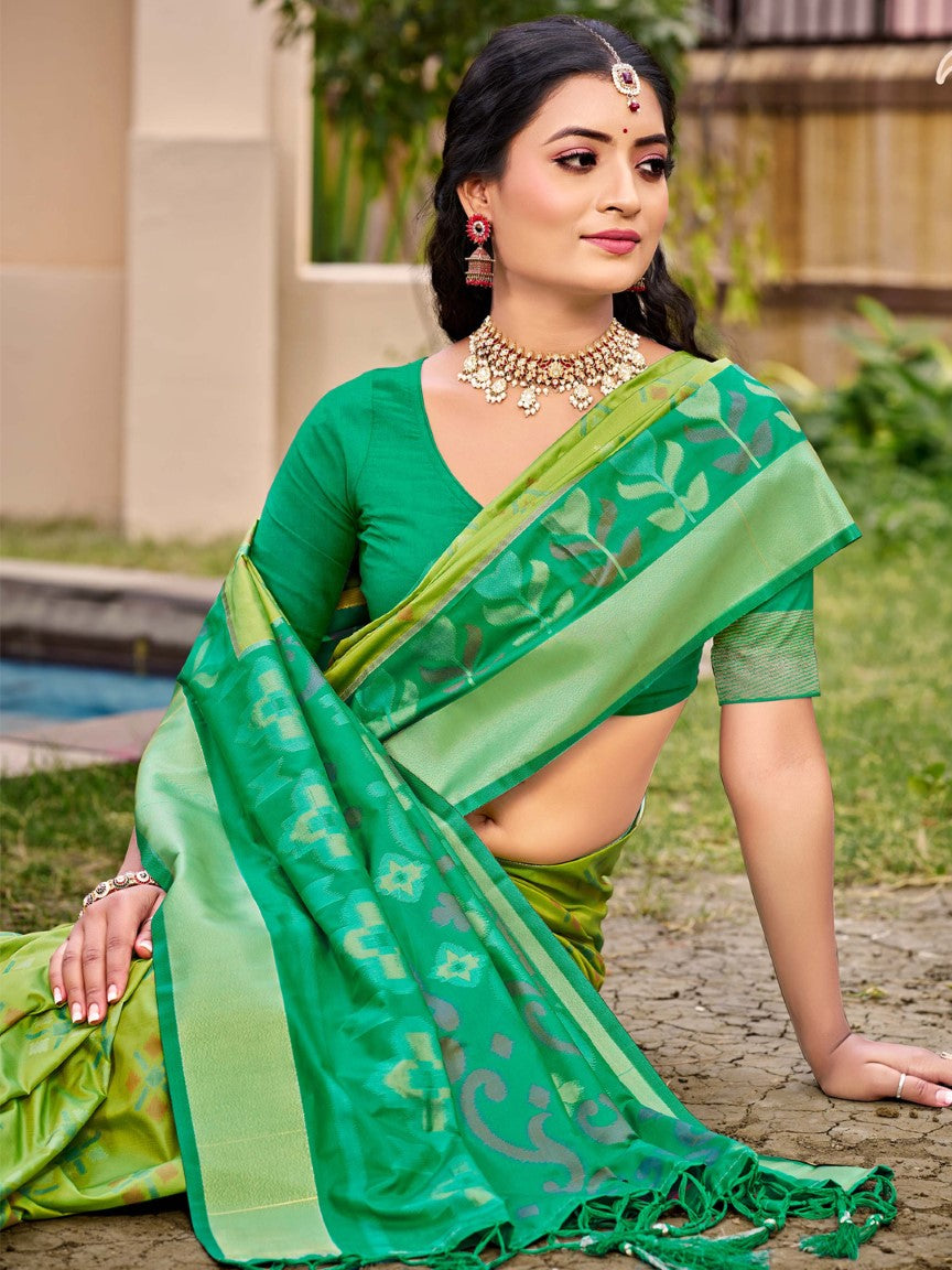 Anaita L Green Silk Saree With Blouse Piece