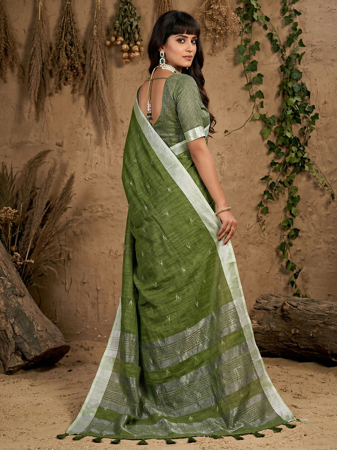 Shree Shyam Fashion Green Linen Cotton Saree