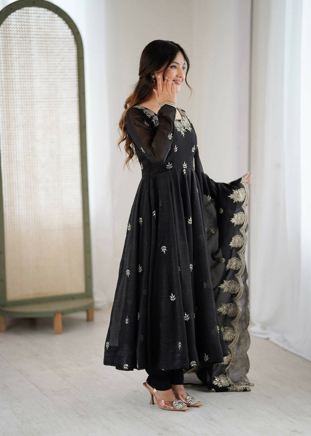 Teeya Creation Black Color Crunchy Silk Embroidery Work Wedding Wear Gown