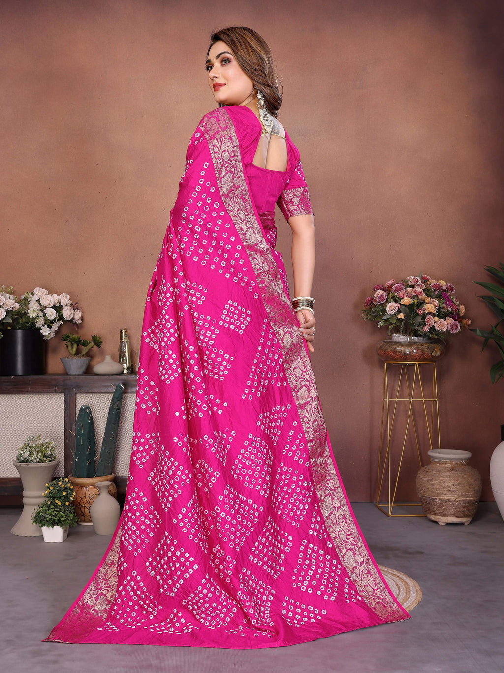 Aastha Fashion Pink Pure Dola Silk Handmade Original Bandhej Saree