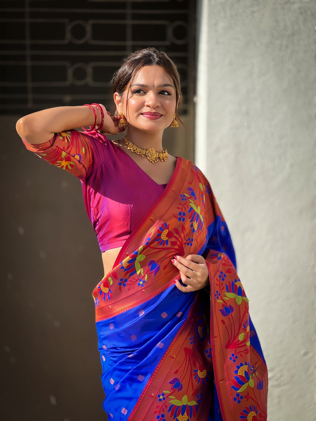 Vedant Vastram Soft Litchi Silk Paithani Jacquard Saree - Blue