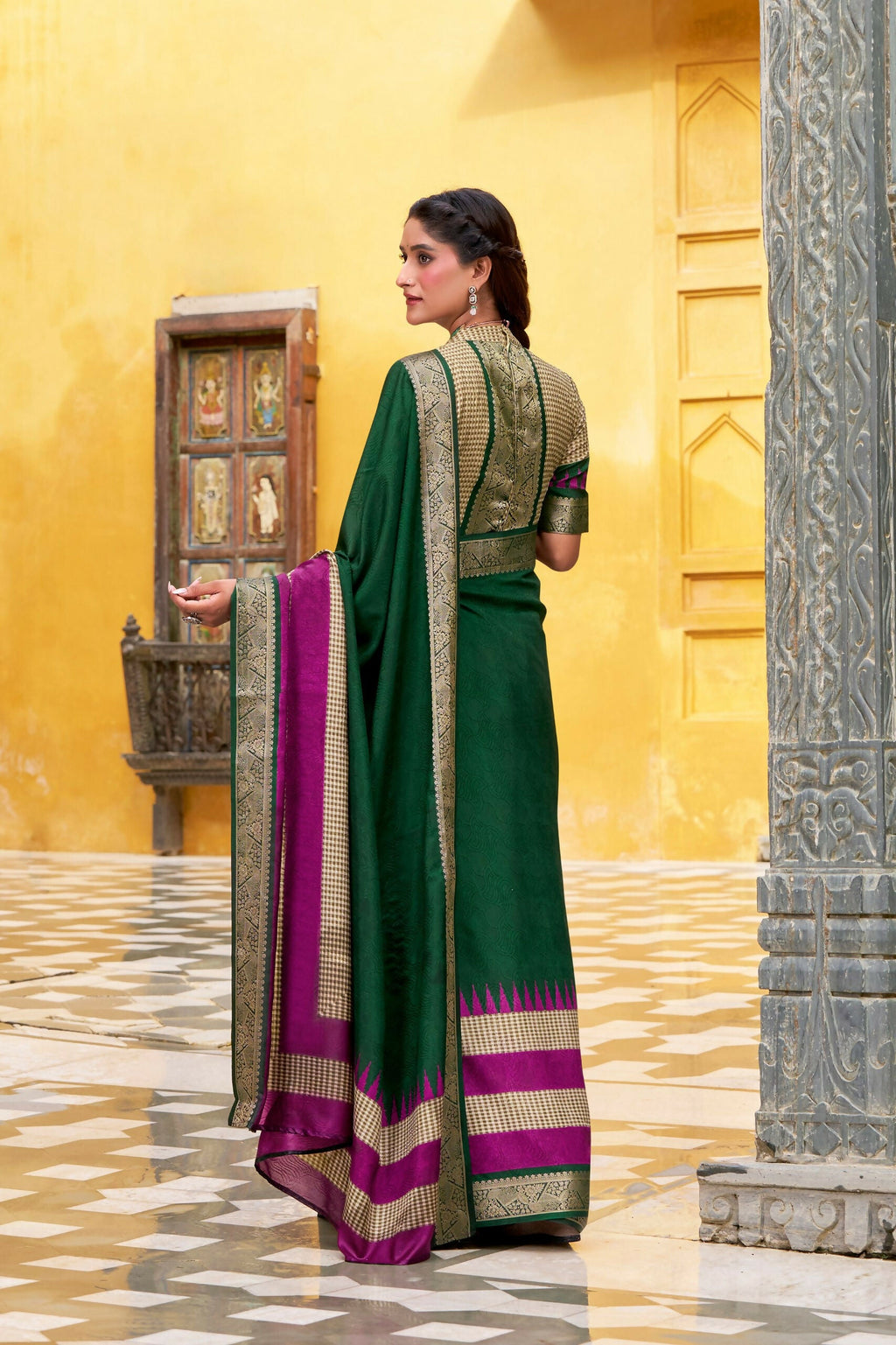Vastranavya Green Printed with Zari Weaving Work Poly Cotton Saree & Unstitched Blouse