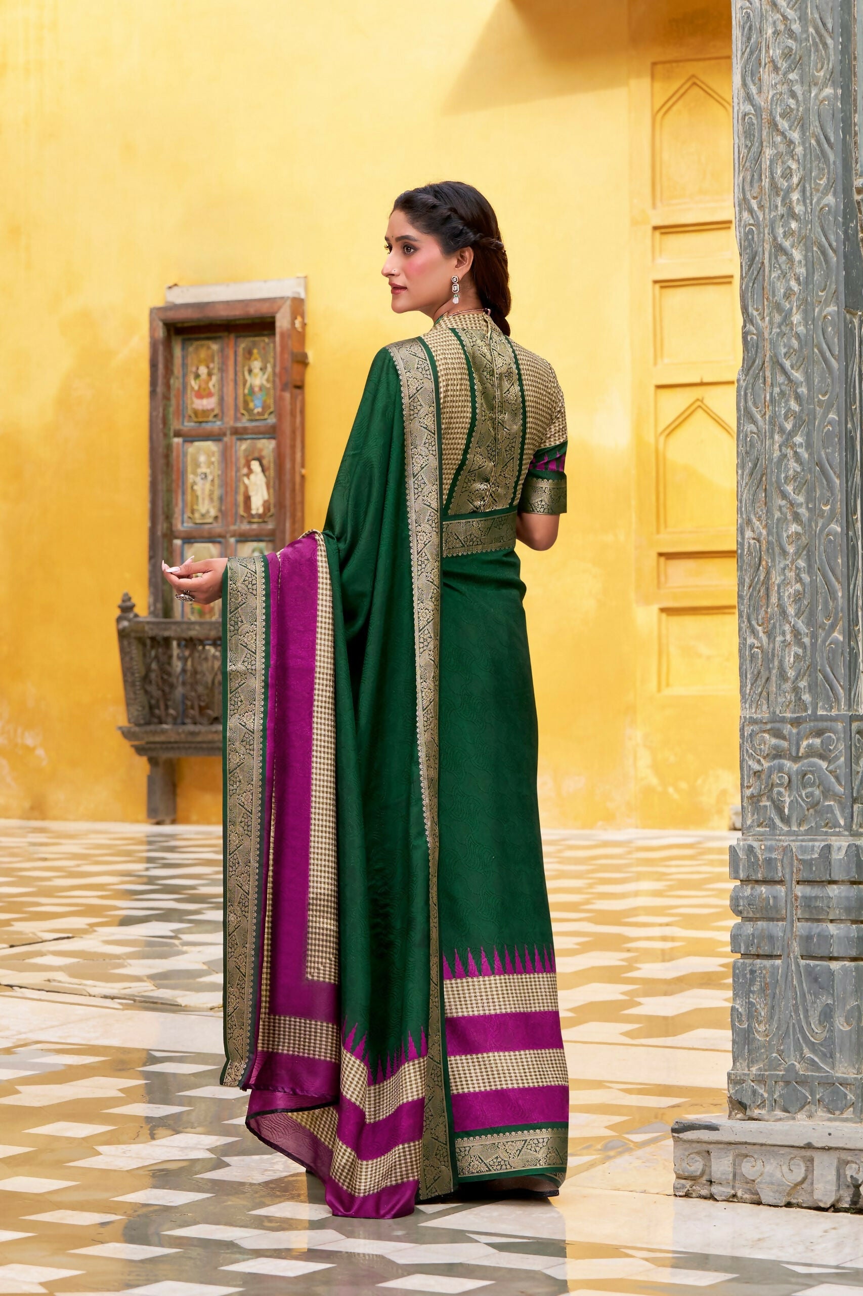 Vastranavya Green Printed with Zari Weaving Work Poly Cotton Saree & Unstitched Blouse
