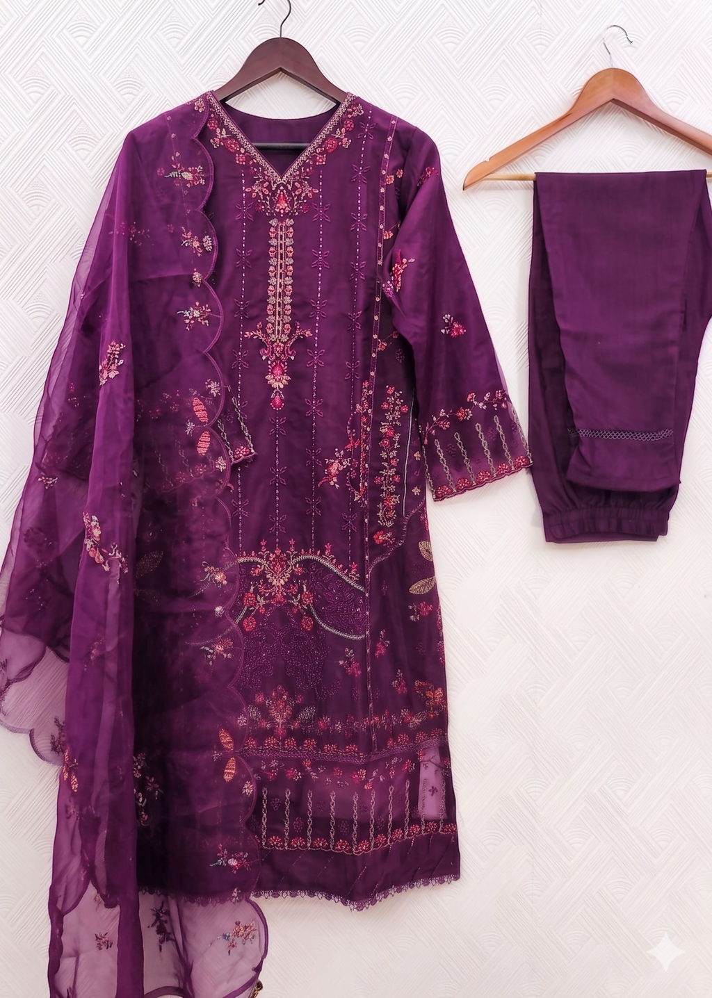 Teeya Creation Womens New Net With Heavy Embroiedery With Sequence Work Purple Kurta Set