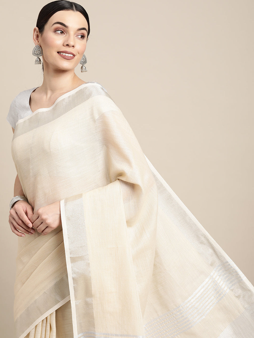 Anaita Off White Linen Saree With Blouse