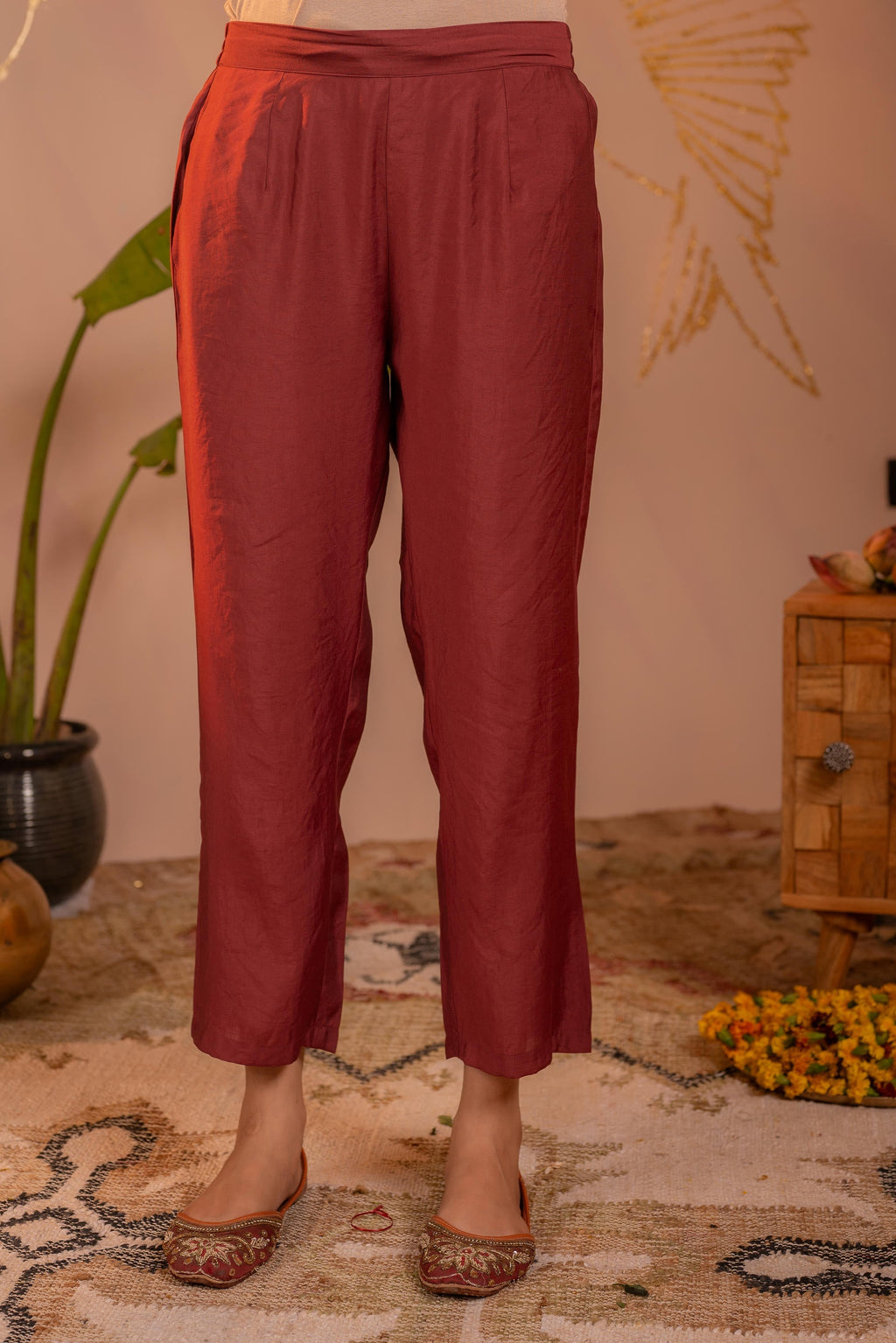 Juniper Rosegold Blossom -Pinted Kurta Pant And Dupatta Set
