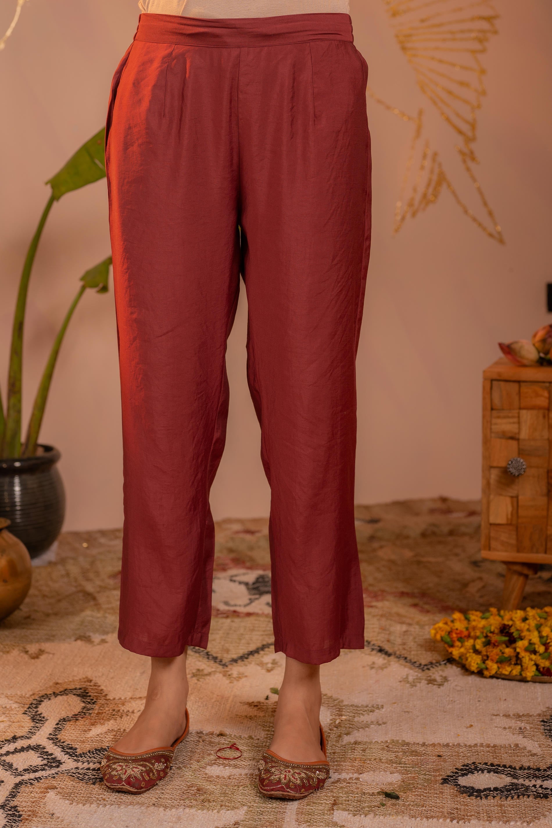 Juniper Rosegold Blossom -Pinted Kurta Pant And Dupatta Set