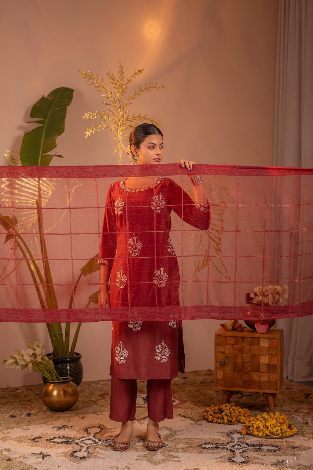 Juniper Rosegold Blossom -Pinted Kurta Pant And Dupatta Set