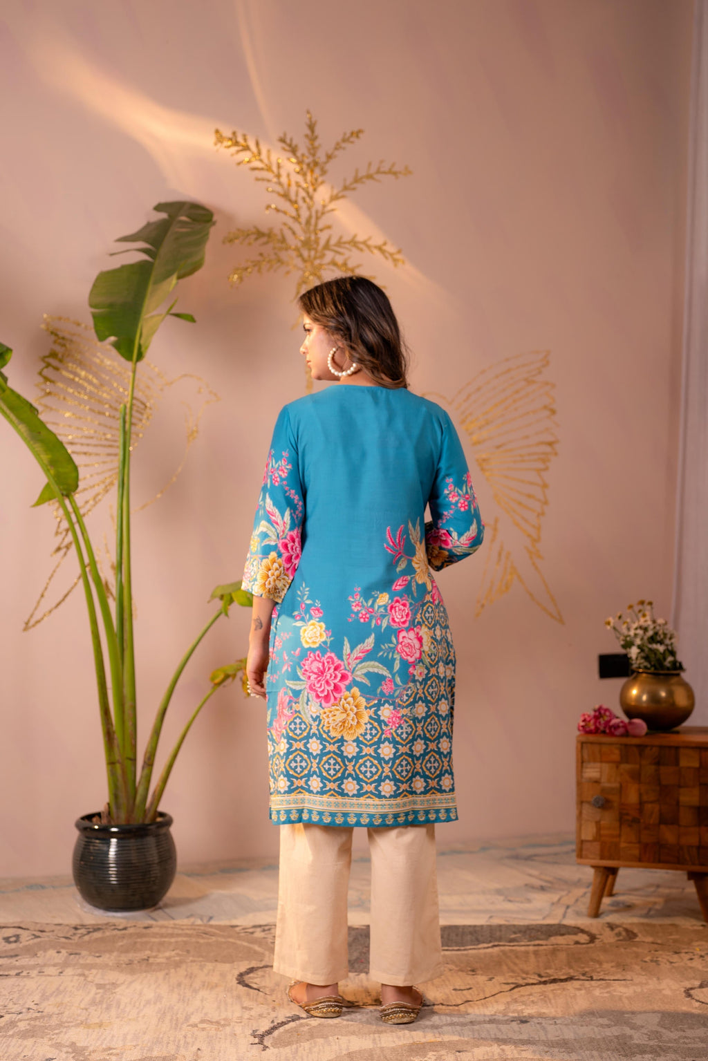 Juniper Blue Floral Printed Straight Kurta With Mughal Motifs