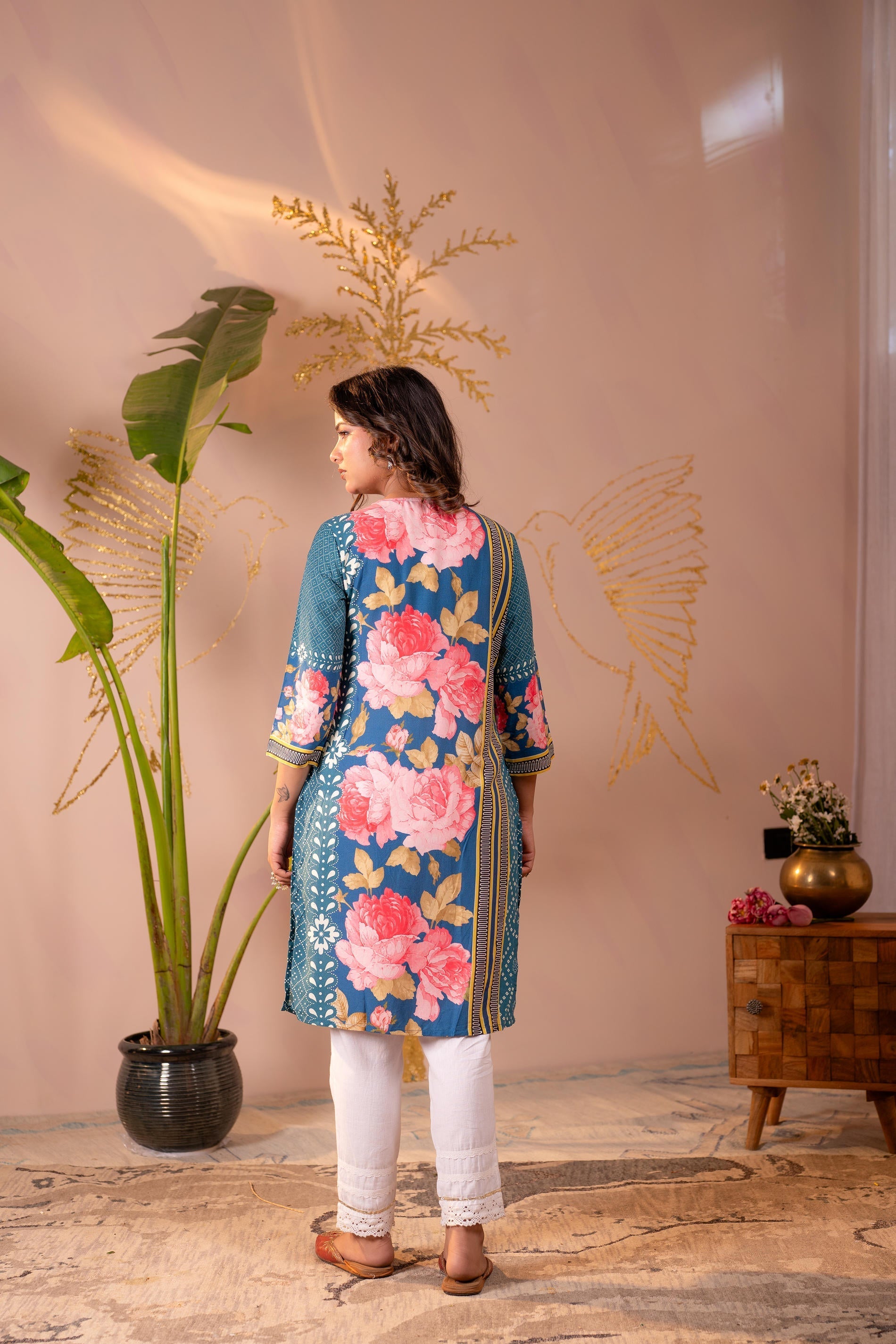 Juniper Blue Floral Printed Straight Kurta