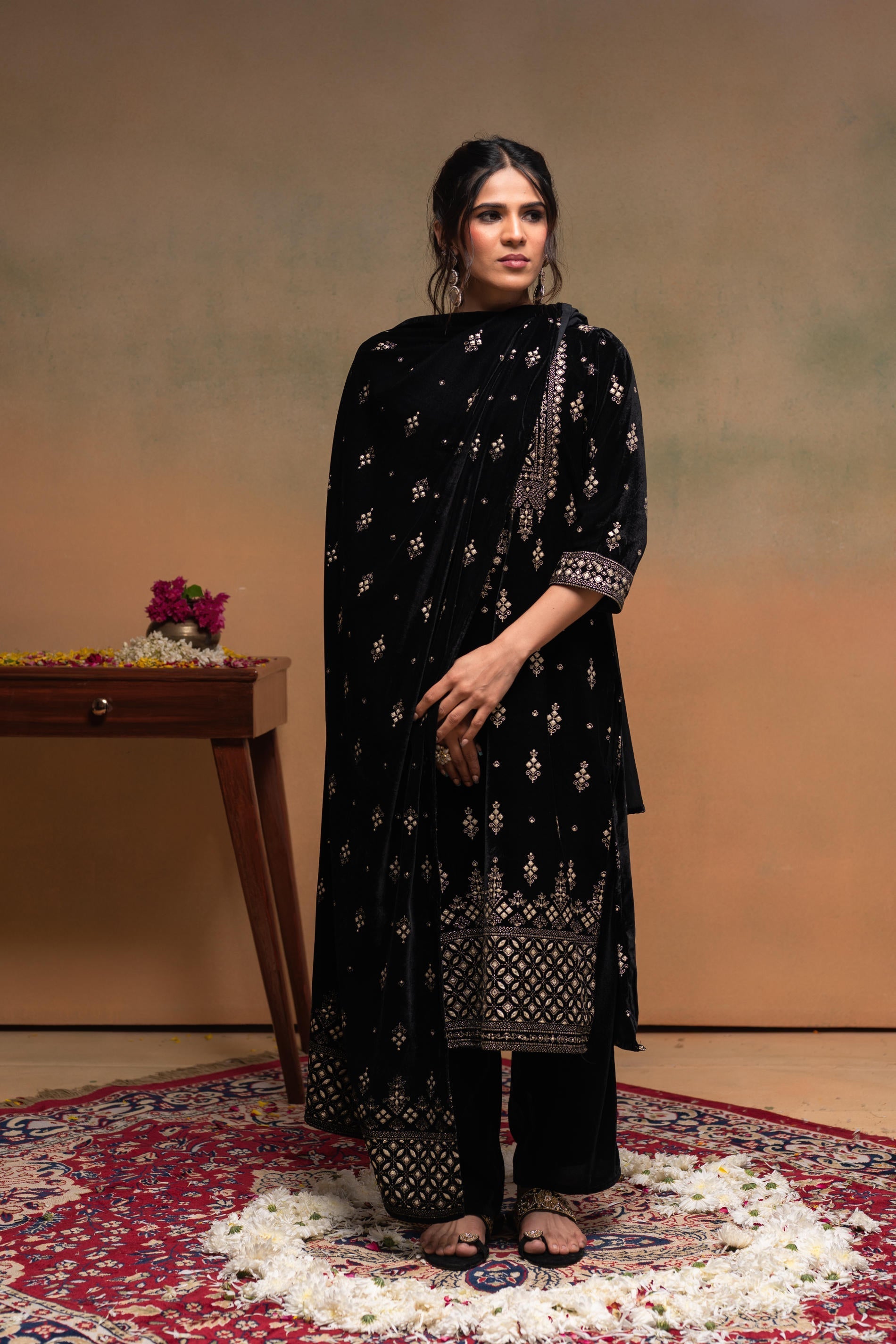 Juniper Black Embroidered Straight Kurta Set With Geometric Yoke & Matching Dupatta