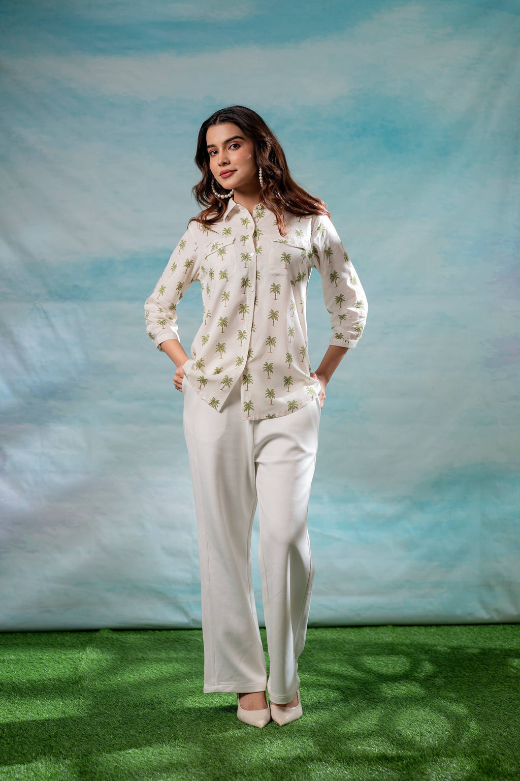 Juniper Lamora Off-White Palm Tree Printed Relaxed Fit Shirt