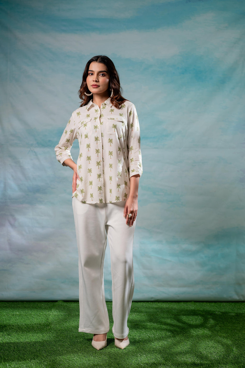 Juniper Lamora Off-White Palm Tree Printed Relaxed Fit Shirt