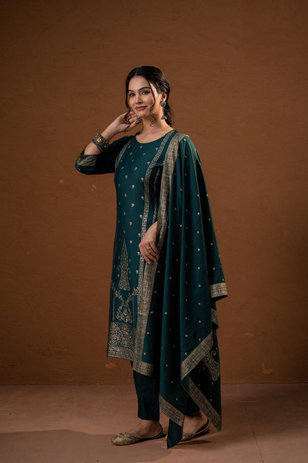 Juniper Green Foil-Print Straight Kurta Set With Pant & Ornate Dupatta