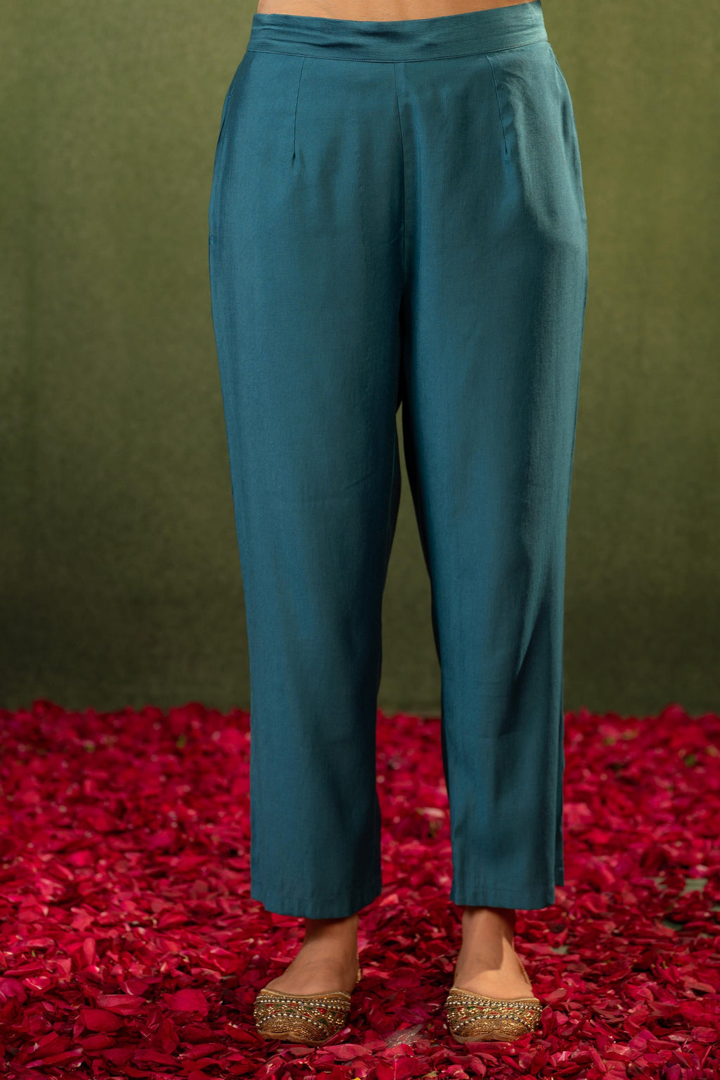 Juniper Teal, Embroidered Kurta Set With Jacquard Dupatta
