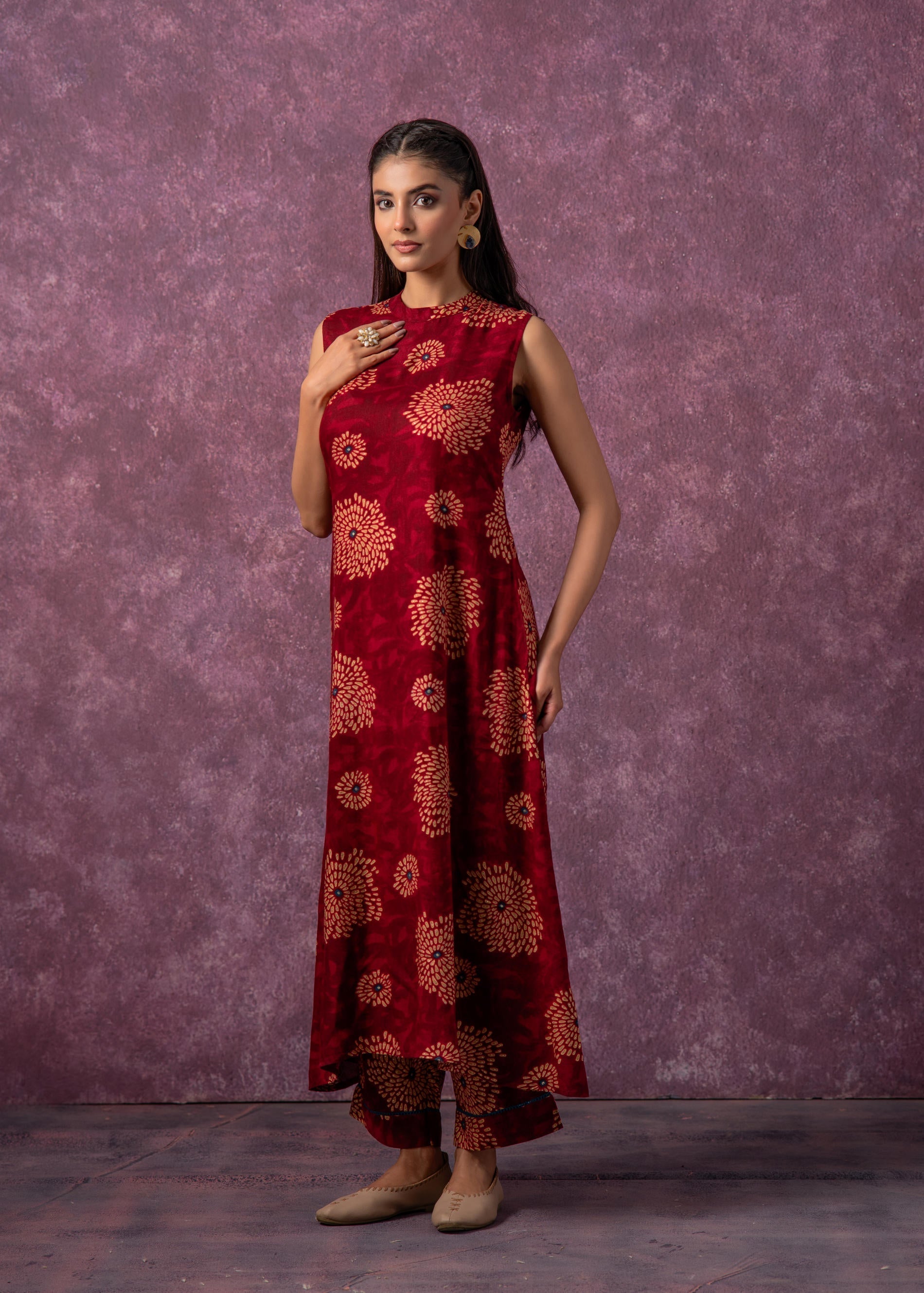 Juniper Women's Fuchsia Floral Printed Kurta With Pant Set