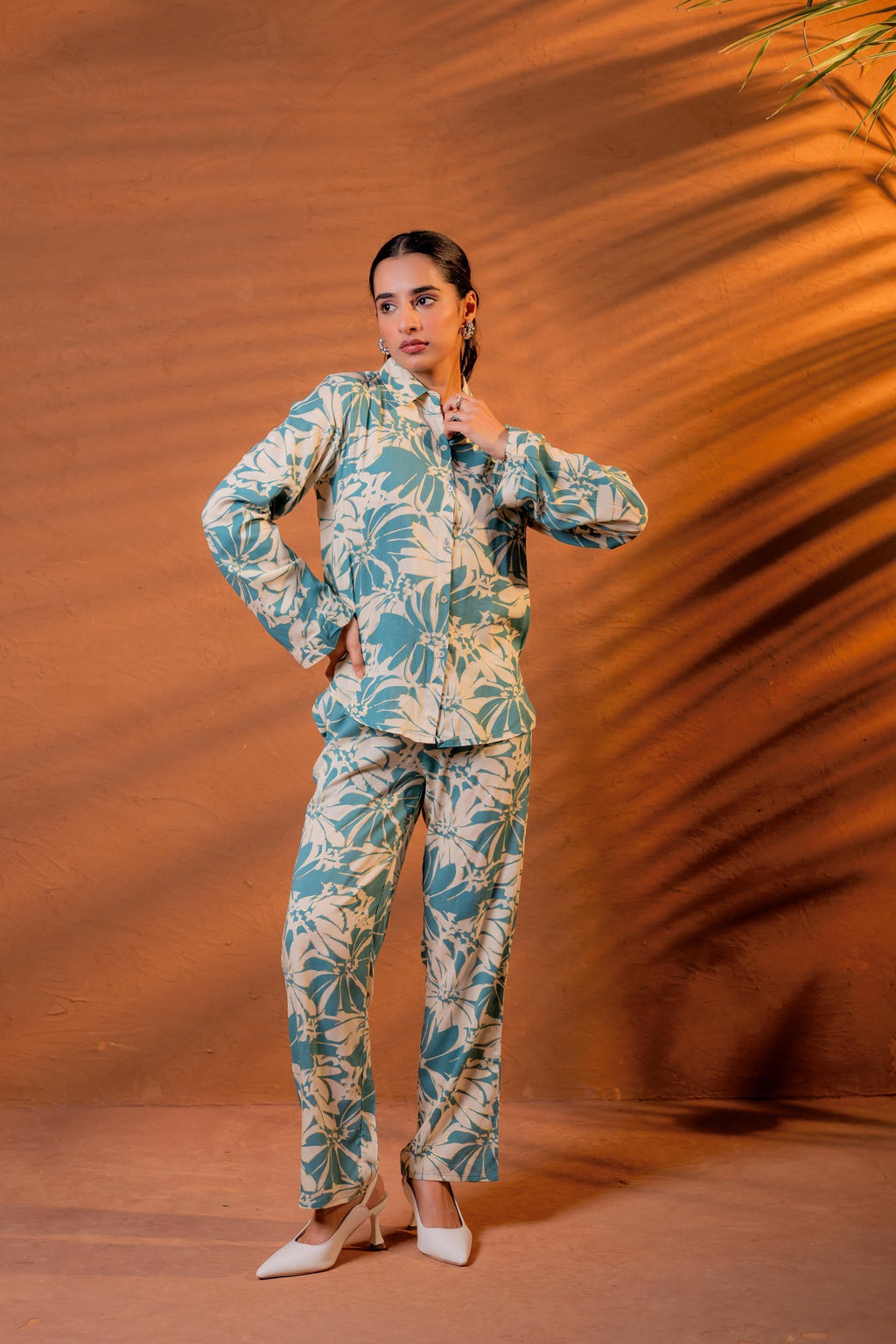 Juniper Women Relaxed Fit Floral Printed Co-Ord Set
