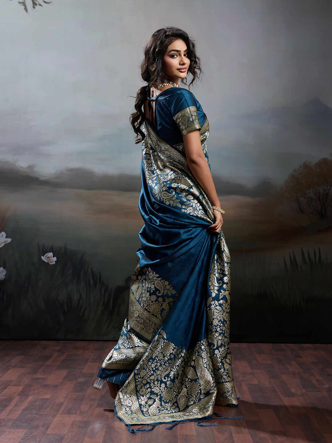 Shree Shyam Fashion Navy Blue Silk Blend Saree